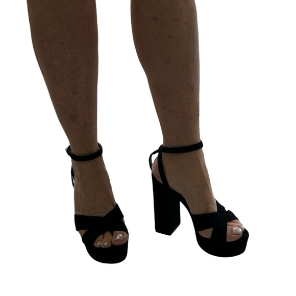 Forever 21 Black Platforms - Picture 3 of 15